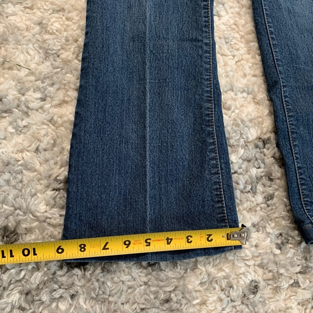 Salt Works Med Rise Bootcut Jeans Size 8P - Picture 14 of 17